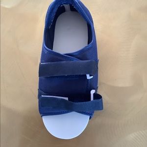 Surgical shoe